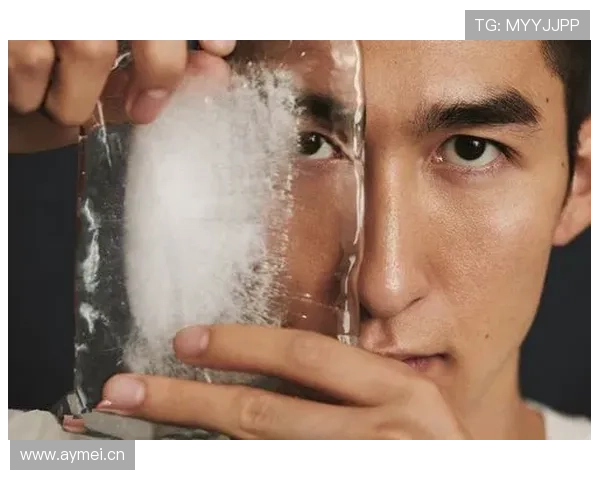 武大靖赛场上拼到脱胎换骨，衣柜里的衣服却全是街头风让人看懵！