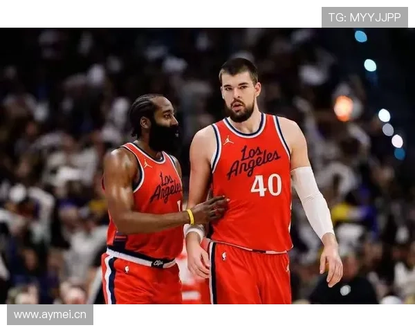 皮蓬对比伦纳德：换防压制无球切入改变节奏